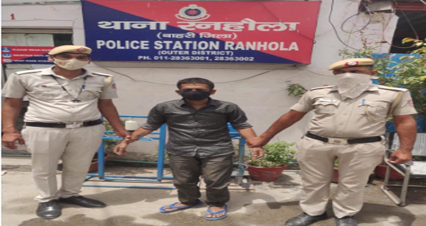 स्मैक नहीं दी तो महिला के हाथ पैर बांधकर कर दी थी हत्या,पकड़ा स्मैक नहीं दी तो महिला के हाथ पैर बांधकर कर दी थी हत्या,पकड़ा